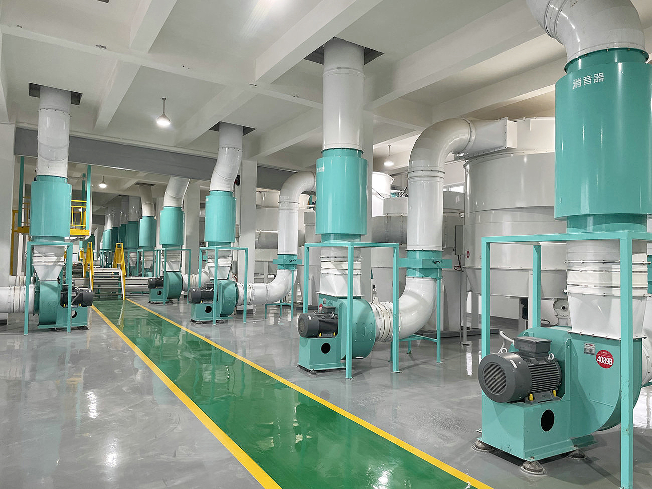 Hubei GuoBao Qiao Rice Co. Ltd. 1200T/D complete rice milling project  